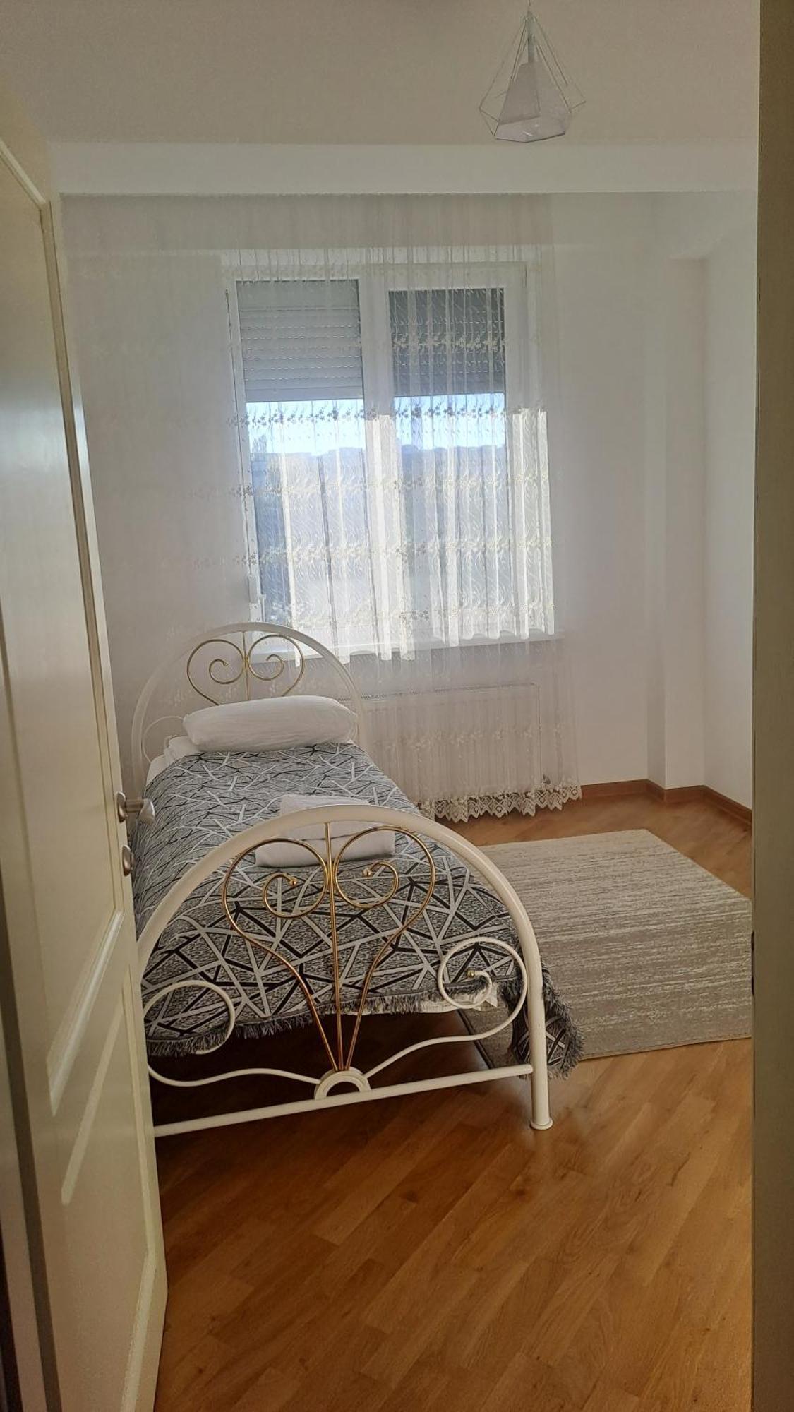 Airport-Apartament 24&24 Chisinau!!! Экстерьер фото